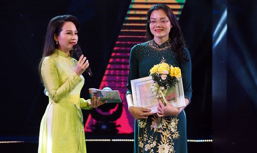 Chị Nguyễn Thị Thu Phương đoạt Giải Đặc biệt cuộc thi “Tôi Khỏe Đẹp Hơn”. Ảnh: BTC