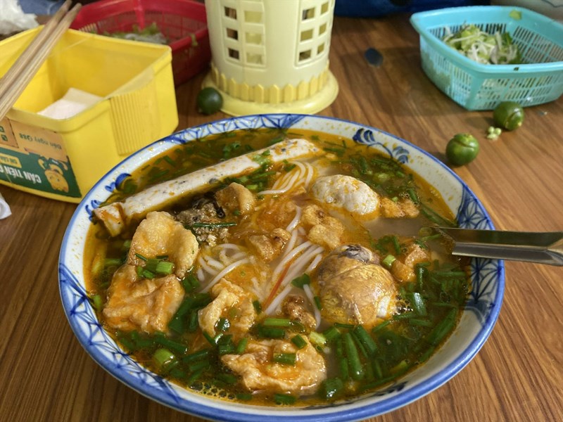 Giá Cả và Chất Lượng Dịch Vụ