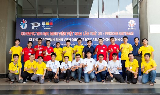 Các đội đã sẵn sàng cho những màn so tài đỉnh cao tại cuộc thi Olympic tin học sinh viên Việt Nam lần thứ 31. Ảnh: ICPC Việt Nam