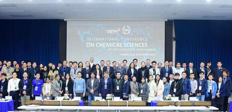 120 nhà khoa học đa quốc gia thảo luận về nghiên cứu ứng dụng hóa học
