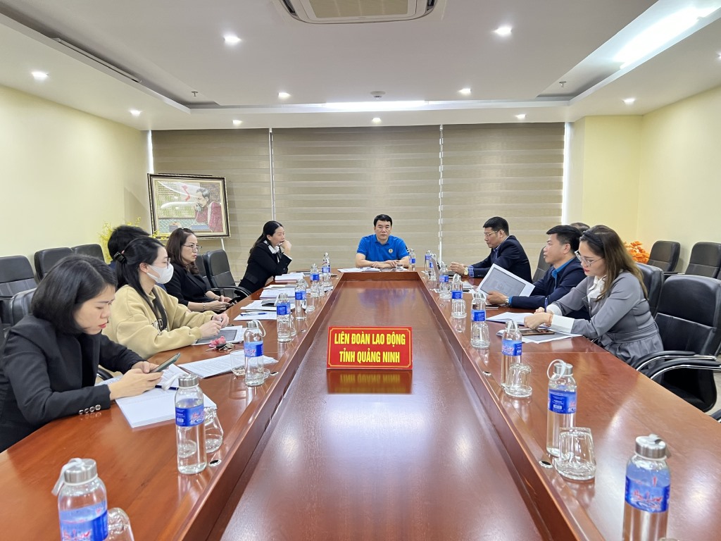LĐLĐ tỉnh Quảng Ninh và Công đoàn Than – Khoáng sản Việt Nam (TKV) họp bàn công tác chuẩn bị. Ảnh: Cổng TTĐT Quảng Ninh