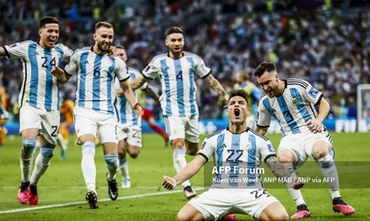 Argentina thắng 4-3 trên chấm 11m trước Hà Lan để giành quyền vào bán kết. Ảnh: AFP