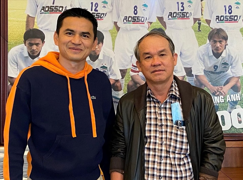 Kiatisak: "Tôi muốn bầu Đức luôn cười"