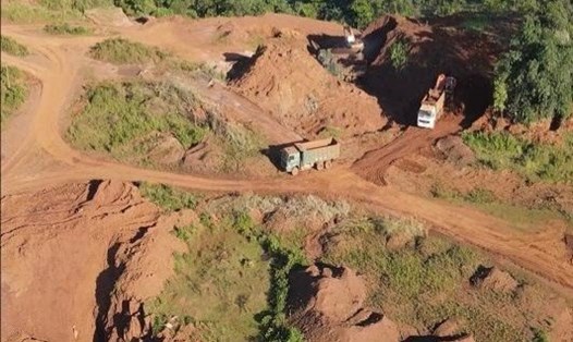 Công ty TNHH Thịnh Phú bị phạt 800 triệu vì khai thác quặng mà không có giấy phép khai thác. Ảnh: CTV.