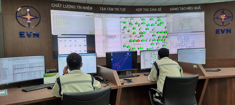 Công đoàn Điện lực Việt Nam phấn đấu 10% cán bộ, nhân viên ngành điện có sáng kiến hưởng ứng Chương trình “1 triệu sáng kiến - nỗ lực vượt khó, sáng tạo, quyết tâm chiến thắng đại dịch COVID-19”. Ảnh minh hoạ: CĐĐL