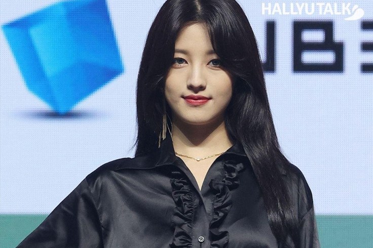 5 idol sở hữu vẻ đẹp độc đáo, hiếm có của showbiz Hàn Quốc