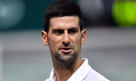 Nếu DPD được Australian áp dụng sớm hơn, Novak Djokovic đã bị cấm nhập cảnh ngay từ đầu và không dính vào rắc rối với pháp luật Australia. Ảnh: AO
