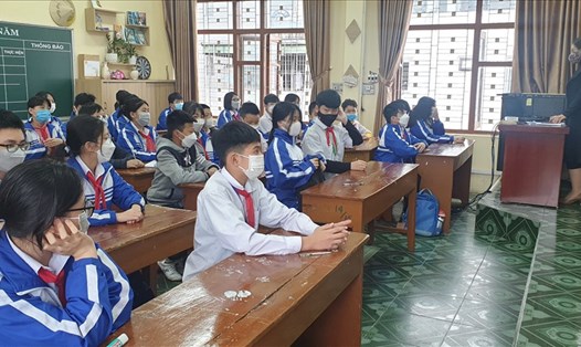 Một lớp học của trường THCS Hồng Hải, TP.Hạ Long sáng 18.2.2022. Ảnh: Nguyễn Hùng