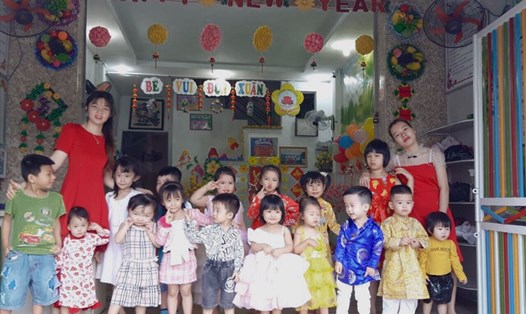 Gần 1 năm đóng cửa vì dịch, nhiều cô giáo ở cơ sở Mầm non tư thục Liên Thoa (Khánh Hoà) phải xoay xở nhiều nghề để có thể duy trì được nghề dạy trẻ sau dịch COVID-19. Ảnh tư liệu: Phương Linh