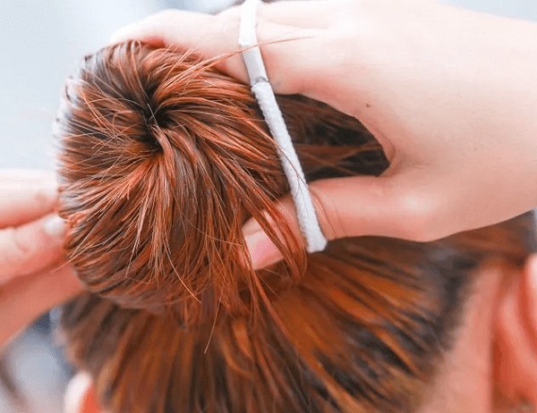 Cách làm tóc hết xoăn cho nam đơn giản nhất