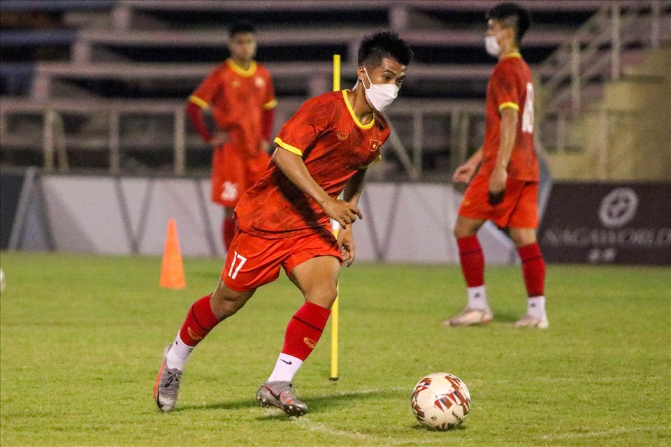 Phát sinh nhiều ca mắc COVID-19, U23 Việt Nam huỷ tập