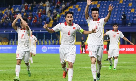 U23 Việt Nam trong chiến thắng trước U23 Singapore. Ảnh: VFF