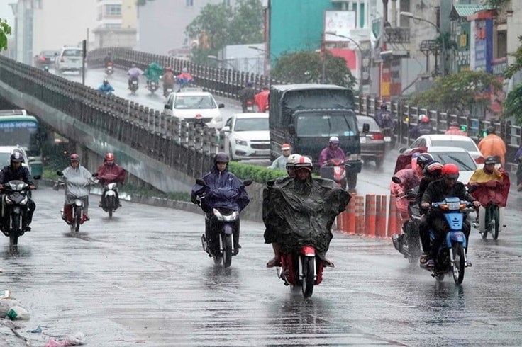 TPHCM đón cơn mưa trái mùa TPHCM đón cơn mưa trái mùa