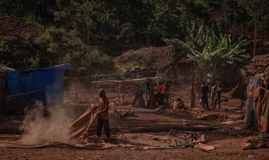 Một mỏ vàng ở Luhihi, Cộng hòa Dân chủ Congo. Ảnh minh họa. Ảnh: AFP