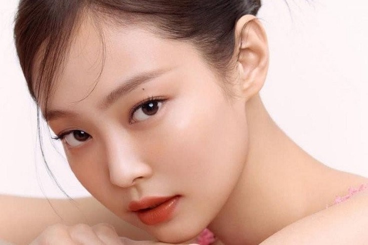 Vẻ đẹp tươi tắn của Jennie (Blackpink) trong bộ ảnh mới Vẻ đẹp tươi tắn của Jennie (Blackpink) trong bộ ảnh mới