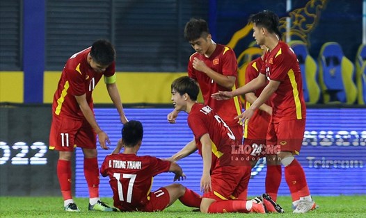 Các cầu thủ U23 Việt Nam ăn mừng bàn thắng. Ảnh: T.V