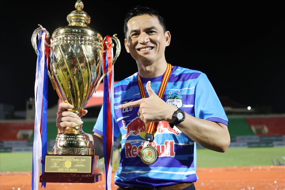 AFC nói gì về Hoàng Anh Gia Lai, Hà Nội trước giờ V.League 2022 khởi tranh?