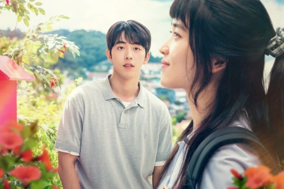 Kim Tae Ri, Nam Joo Hyuk trong phim. Ảnh: Poster tvN. Kim Tae Ri, Nam Joo Hyuk trong phim. Ảnh: Poster tvN.