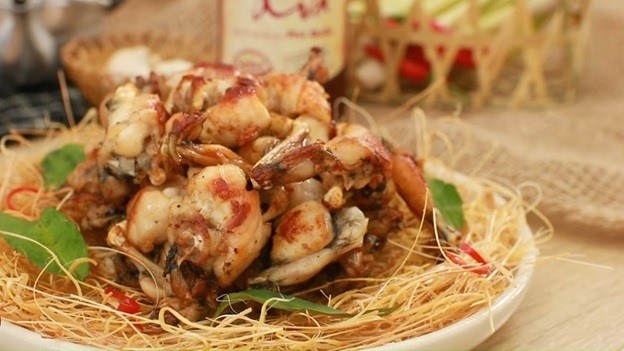 Ếch rán rơm giòn tan chuẩn chỉnh vị miền Tây