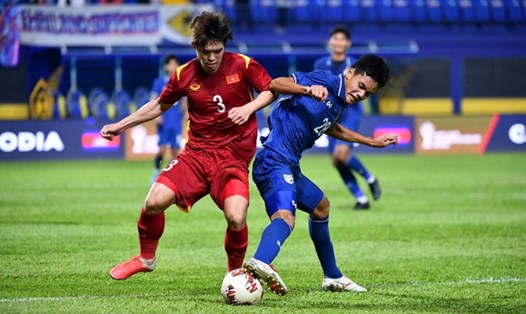 U23 Việt Nam và U23 Thái Lan có thành tích đối đầu rất cân bằng. Ảnh: FAT
