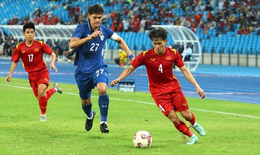 Tiền vệ Trần Bảo Toàn ghi bàn thắng duy nhất giúp U23 Việt Nam giành chiến thắng trước U23 Thái Lan. Ảnh: T.V