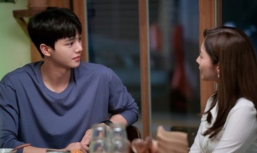 Chuyện tình của Song Kang và Park Min Young gặp sóng gió. Ảnh: NSX.