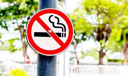 Việt Nam nằm trong nhóm 15 quốc gia có số lượng người hút và nghiện thuốc lá nhiều nhất thế giới. Ảnh: Hy/Lao Động