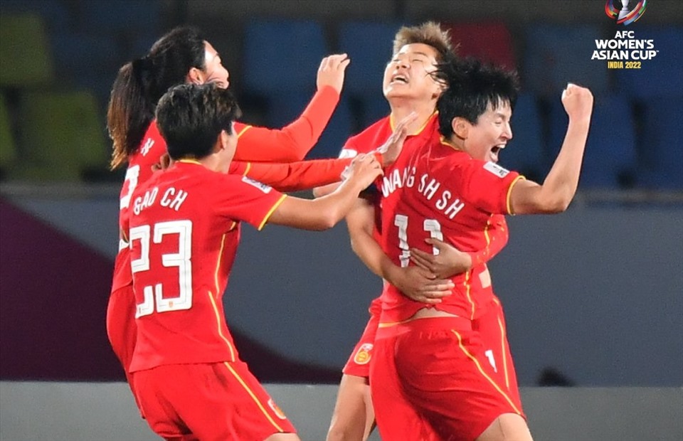 Tuyển nữ Trung Quốc đánh bại tuyển nữ Nhật Bản, hướng đến kỷ lục Châu Á