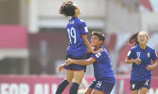 Tuyển nữ Đài Loan (áo xanh) đã đánh bại tuyển nữ Thái Lan. Ảnh: AFC