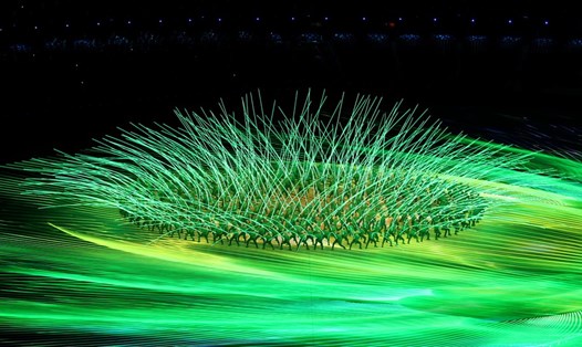 Ánh sáng đẹp tuyệt vời là điều đạo diễn Trương Nghệ Mưu mang đến cho người xem tại Lễ khai mạc Olympic Bắc Kinh 2022. Ảnh: Olympic