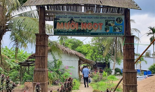 Một điểm du lịch cộng đồng tại tỉnh Cà Mau thu hút khá đông khách tham quan, du lịch. Ảnh: Nhật Hồ