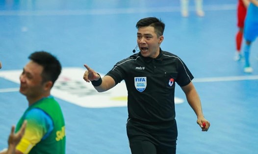 Trọng tài Trương Quốc Dũng được mời tham gia điều hành vòng loại cúp Futsal Châu Á 2022. Ảnh: N.V