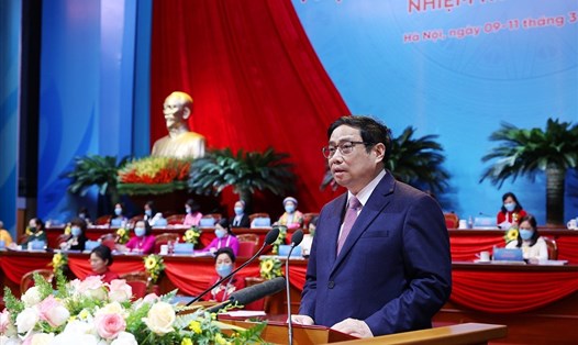Thủ tướng Phạm Minh Chính phát biểu tại Đại hội đại biểu phụ nữ toàn quốc lần thứ XIII.