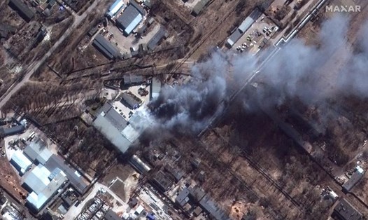 Cận cảnh đám cháy ở nam Chernihiv, Ukraina trong ngày 10.3, ngày thứ 15 trong chiến sự Ukraina. Ảnh: Maxar Technologies