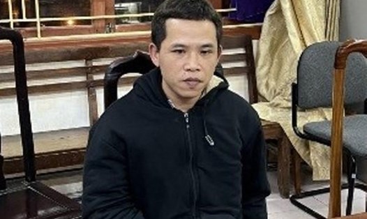 Nguyễn Việt Tường bị bắt sau 1 ngày cướp giật chiếc túi xách của người phụ nữ. Ảnh: H.Trung