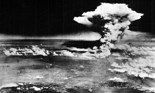 Hình ảnh quả bom hạt nhân do Mỹ thả phát nổ tại thành phố Hiroshima của Nhật Bản. Ảnh: Wiki