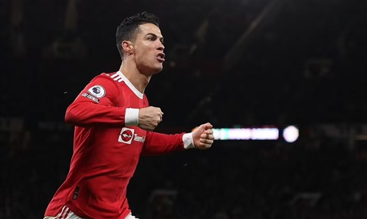 Ronaldo lại một lần nữa được cả thế giới bóng đá nhắc đến. Ảnh: AFP