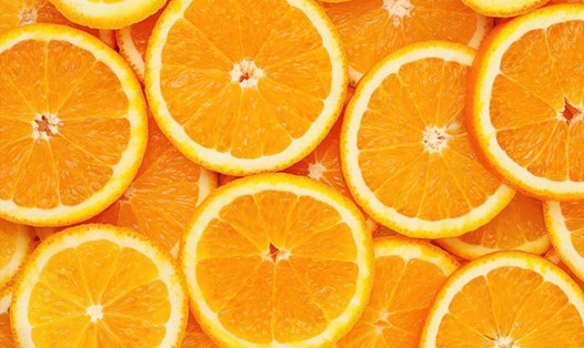 Các thực phẩm như cam có thể ngăn ngừa nhiễm trùng tai. Ảnh: AFP