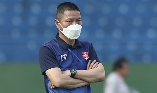 Huấn luyện viên Chu Đình Nghiêm. Ảnh: Thanh Vũ