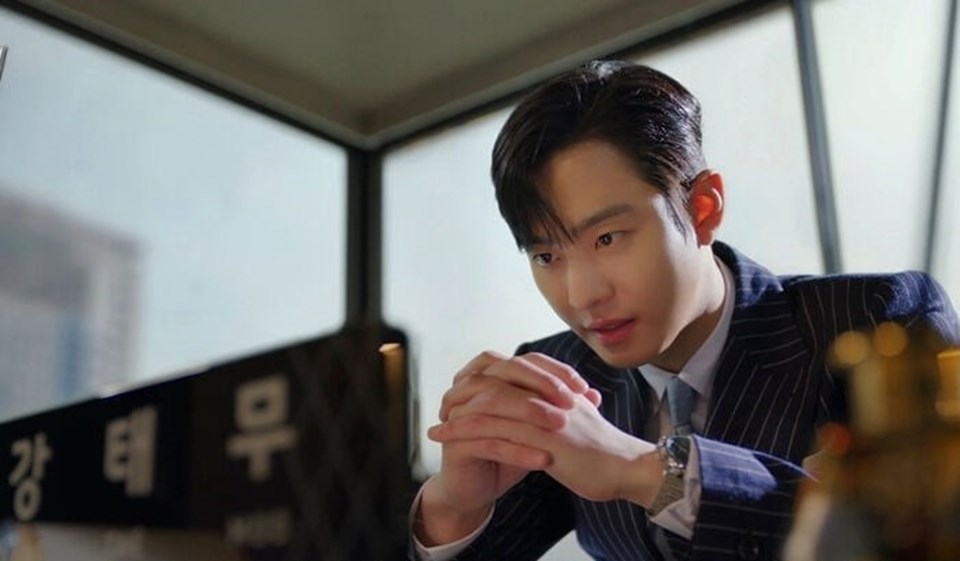 Ahn Hyo Seop tức giận, lên kế hoạch trả thù bạn gái hợp đồng. Ảnh: NSX. Ahn Hyo Seop tức giận, lên kế hoạch trả thù bạn gái hợp đồng. Ảnh: NSX.