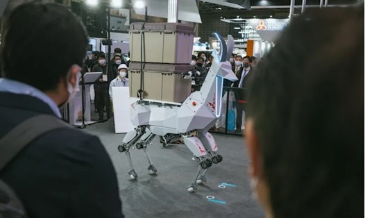 Chú robot "Dê sắt" mới được ra mắt của Kawasaki. Ảnh chụp màn hình