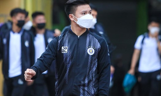 Tương lai tiền vệ Nguyễn Quang Hải ở câu lạc bộ Hà Nội đang là vấn đề rất được quan tâm. Ảnh: HNFC