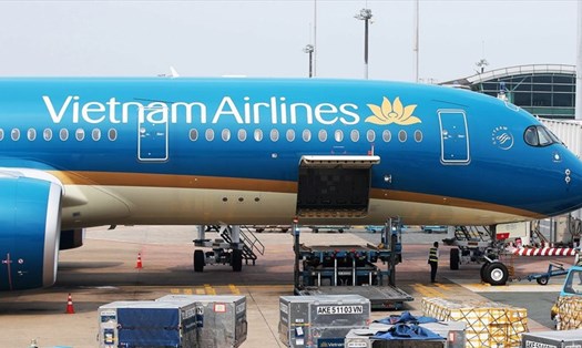 Vietnam Airlines kiến nghị tăng trần giá vé máy bay. Ảnh VNA