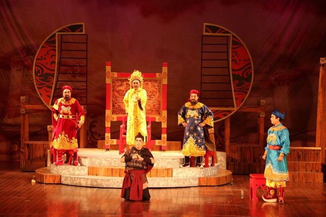 Vở diễn “Nhân Huệ vương Trần Khánh Dư” đạt Huy chương Vàng tại "Liên hoan Tuồng và Dân ca kịch toàn quốc - 2019". Ảnh: VTV