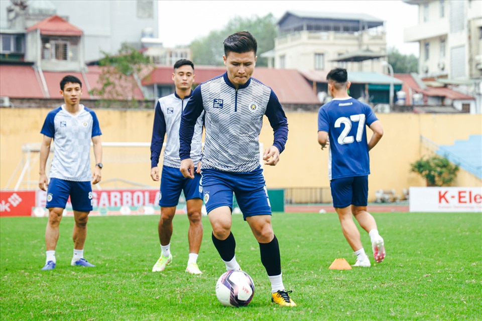 Hà Nội đăng ký Quang Hải cho trận gặp Thanh Hoá