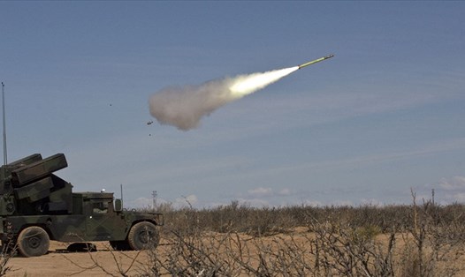 Mỹ cung cấp cho Ukraina tên lửa phòng không Stinger. Ảnh: Raytheon