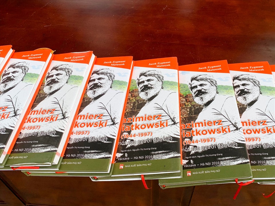 Hội An kỷ niệm 25 năm ngày mất kiến trúc sư Ba Lan giúp bảo tồn phố cổ. Ảnh: VisitHoiAn