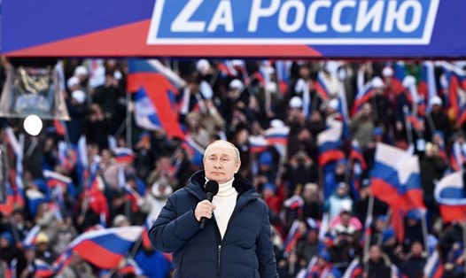 Tổng thống Nga Vladimir Putin dự lễ kỷ niệm ngày 18.3.2022. Ảnh: AFP