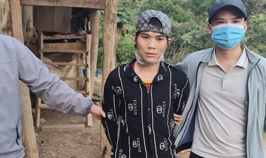 Đối tượng Lò Văn Thắng bị Công an huyện Mường La bắt giữ 
Ảnh: CA huyện Mường La