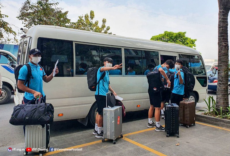 11 thành viên U23 Việt Nam âm tính lên đường về nước